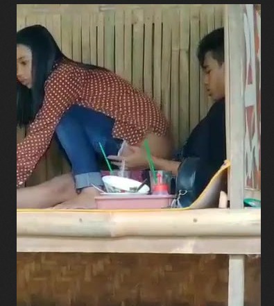 Viral Video Abg Mesum Di Posko Part 2